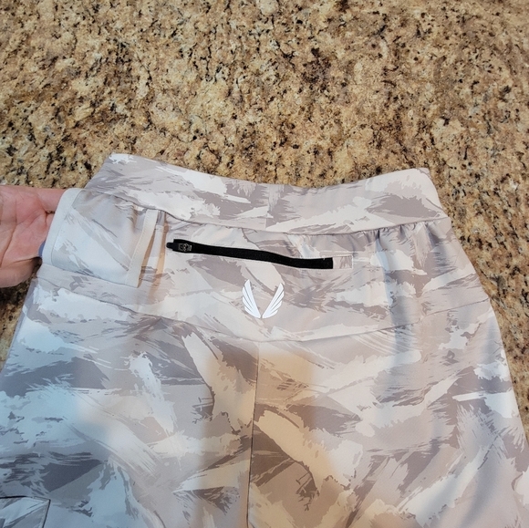 ASRV Cargo Camo Sweatpants White Camo Men's Size XS - Picture 6 of 15